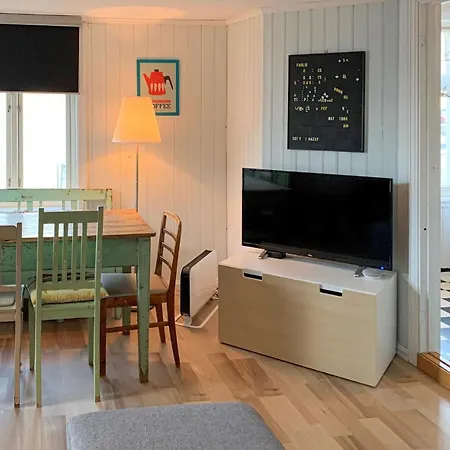 Amazing In W/ 1 Bedrooms Farsund